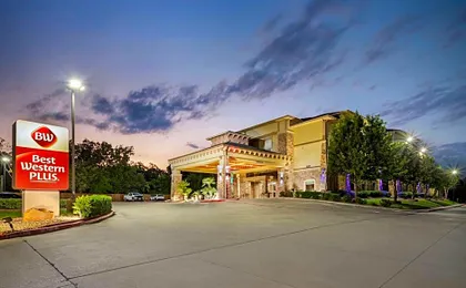 Best Western Plus Goliad Inn & Suites