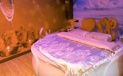 Xinjinjiang Boutique Hotel