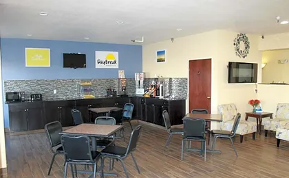 Days Inn by Wyndham Walcott Davenport
