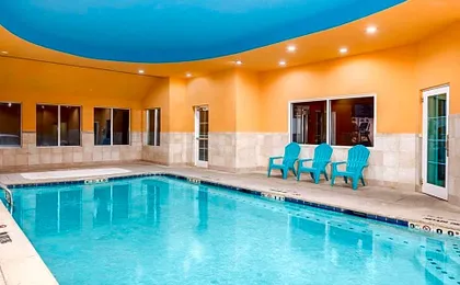 La Quinta Inn & Suites by Wyndham Hinesville - Fort Stewart
