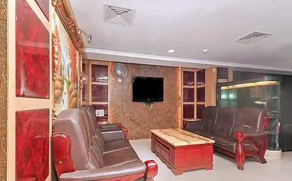 740 Hotel Grand Elite