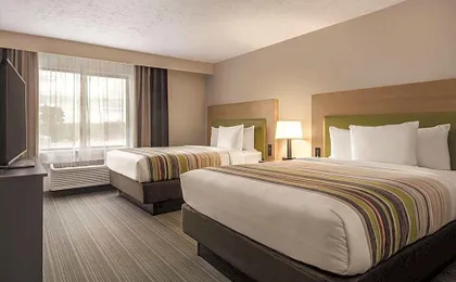 Country Inn & Suites by Radisson, Erie, PA