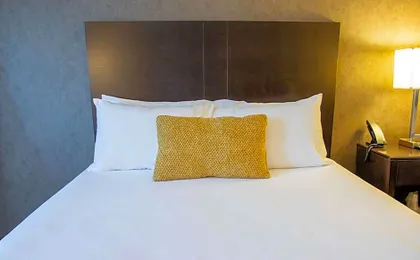 Country Inn & Suites by Radisson, Garden City, KS