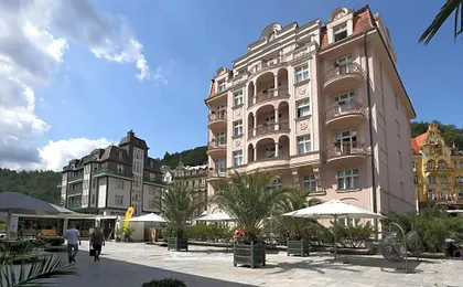 Art Deco WOLKER by ASTORIA Hotel & Medical Spa