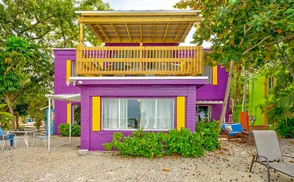 Captain Pip's Marina & Hideaway