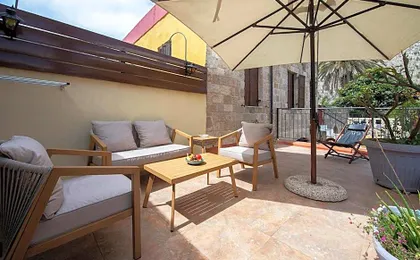 Old Town Corner Luxury Studios