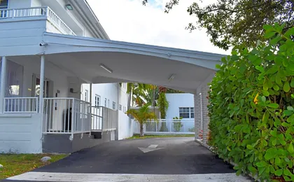 Travelodge by Wyndham Miami Biscayne Bay