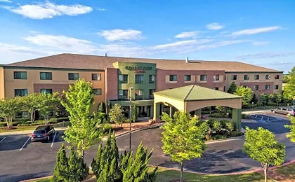 Courtyard by Marriott Memphis Southaven