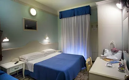 Hotel Cadiz