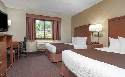 AmericInn by Wyndham Lake City