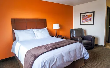 My Place Hotel Davenport