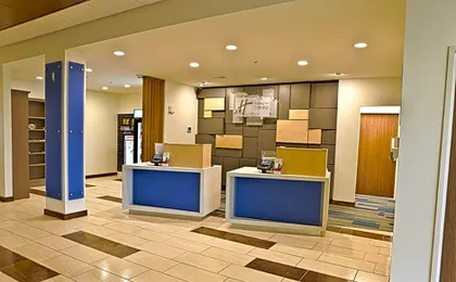 Holiday Inn Express & Suites Port Huron By IHG