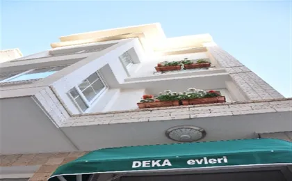 Deka Evleri