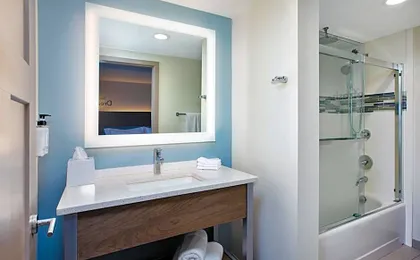 EVEN Hotel Ann Arbor S - University Area by IHG