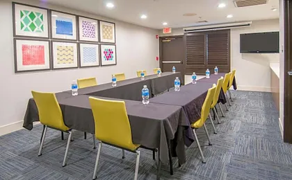 Holiday Inn Express & Suites Dallas-North Tollway (N Plano) By IHG