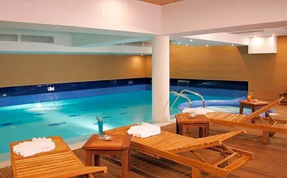 The Lodge Hotel