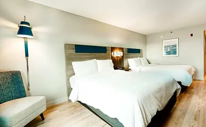 Holiday Inn Express Hotel & Suites Cocoa Beach By IHG