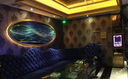 Jinlong Hotel