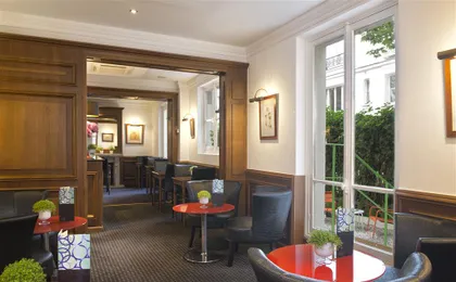 Bar Lounge