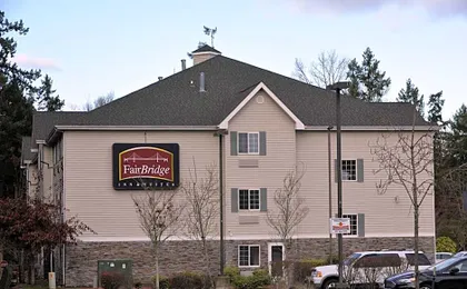 FairBridge Inn and Suites DuPont