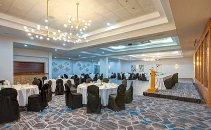 Four Points By Sheraton St. Catharines Niagara Suites