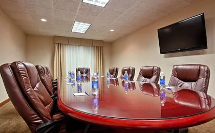 Holiday Inn Express Hotel & Suites Tipp City By IHG