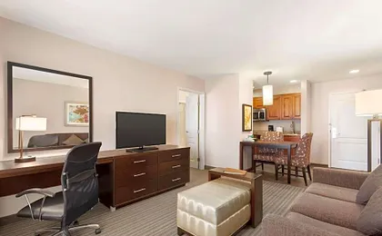 Homewood Suites by Hilton Fargo
