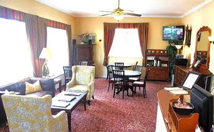 The Inn On Third