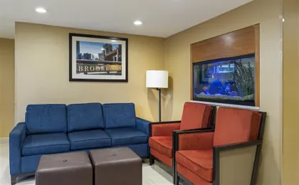 Lobby with sitting area