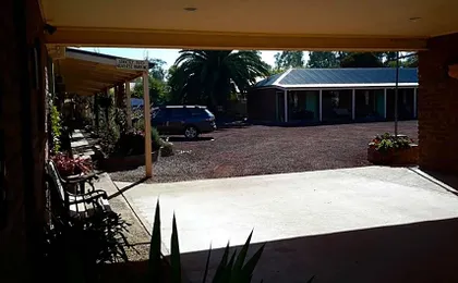 Barham Colonial Motel