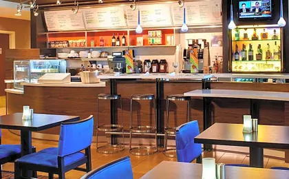 Courtyard by Marriott Detroit Utica