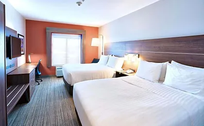 Holiday Inn Express Hotel & Suites Dieppe Airport By IHG