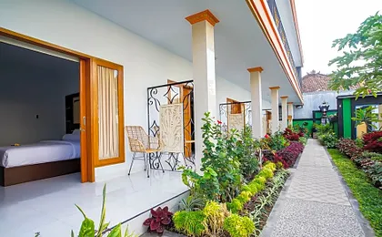 Kadek Bagus Guest House by ZUZU