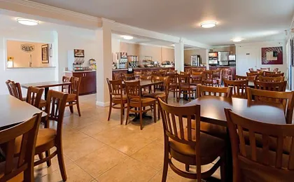 Lompoc Valley Inn and Suites
