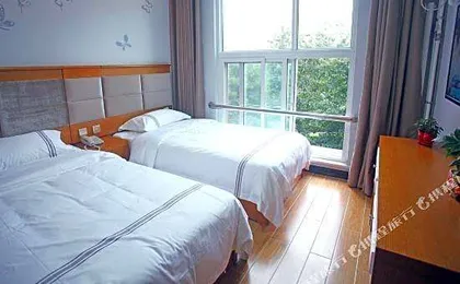 Yiju Hotel(Beijing Yuegezhuang Bridge Shop)
