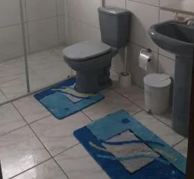 Casa Grande e confortável com piscina