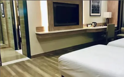 Auden International Hotel