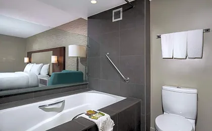DoubleTree by Hilton Hotel Monrovia-Pasadena Area
