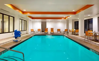 Holiday Inn Express Hotel & Suites Seymour By IHG
