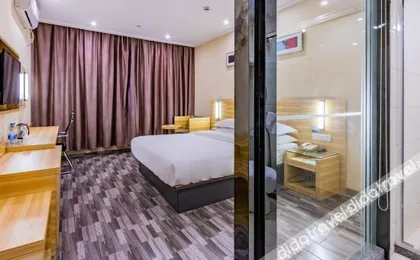City convenient hotel