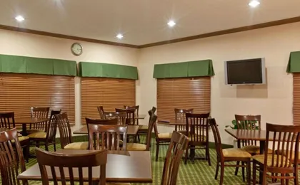Baymont By Wyndham Merrillville