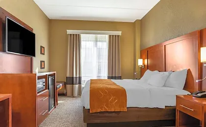 Comfort Suites Grand Rapids South