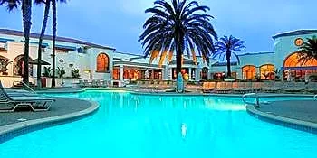 The Waterfront Beach Resort, A Hilton Hotel