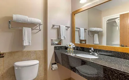 Best Western Plus Country Inn & Suites