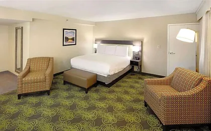 Hilton Garden Inn Reagan National Airport