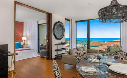 The Fives Downtown Hotel & Residences, Curio Collection by Hilton