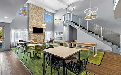 Spark by Hilton Redlands