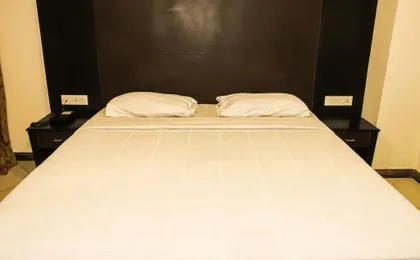 Emarald Hotels