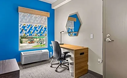 Holiday Inn Express Carneys Point New Jersey Turnpike Exit 1 By IHG
