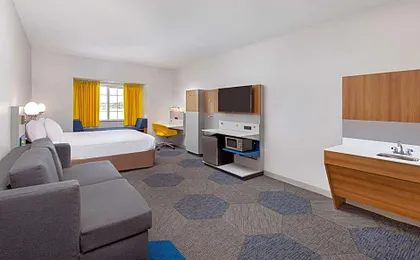 Microtel Inn & Suites By Wyndham Opelika